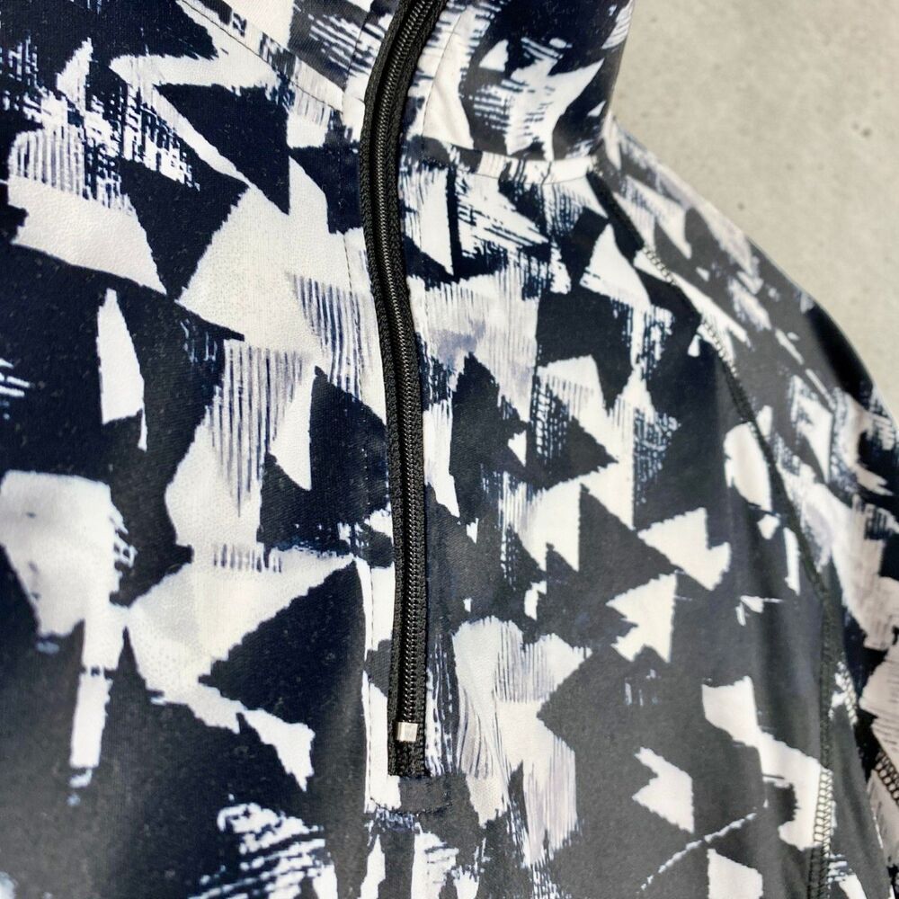 Activewear 1/4 Zip Pullover XL Plus Geometric Triangle Print Black White NWOT - Picture 5 of 13